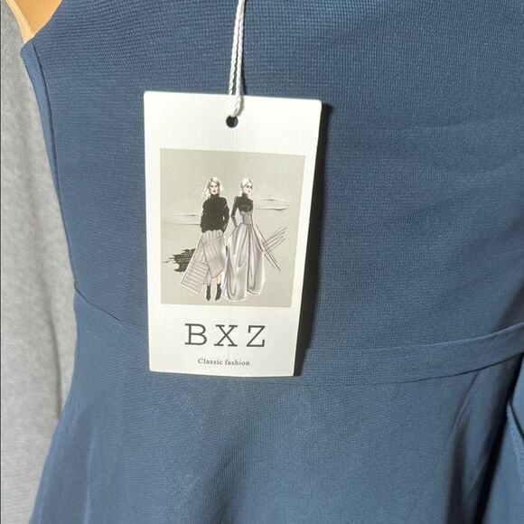 B X Z Elegant Blue Sleeveless Dress - Picture 2 of 12